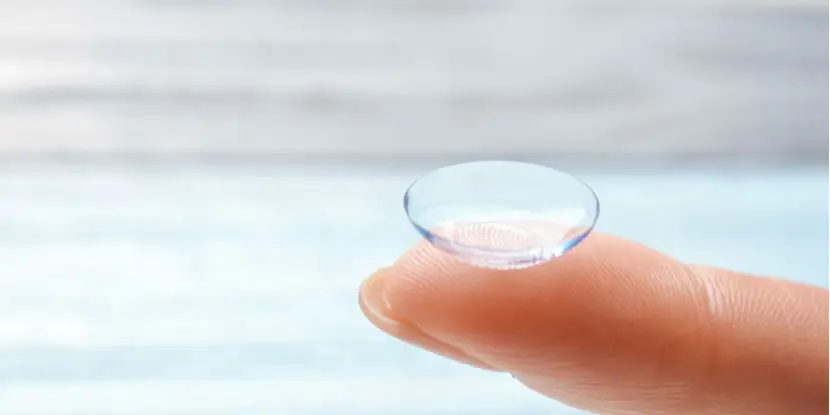 Lentes rígidas ou hidrófilas